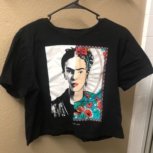 Frida Kahlo cropped tee